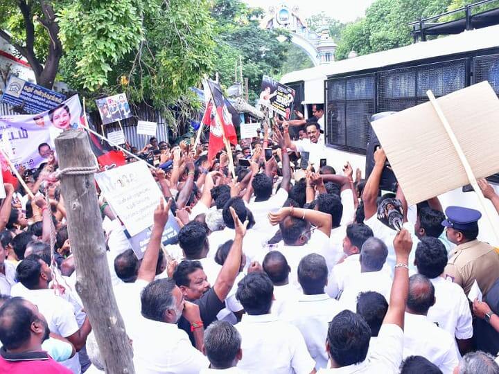 தமிழகத்தில் 4 ஆண்டுகளாக சட்டம் ஒழுங்கு சந்தி சிரிக்கிறது - எம்.ஆர். விஜயபாஸ்கர்