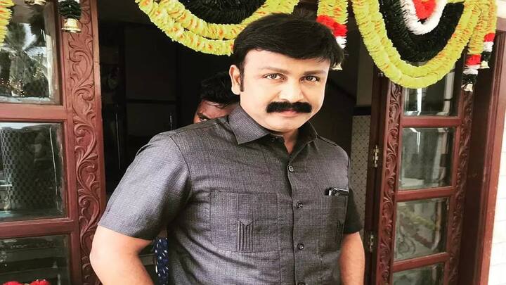 புற்றுநோயால் அவதிப்பட்டு வந்த சீரியல் நடிகர் நேத்ரன் (45) டிசம்பர் 3ஆம் தேதி உயிரிழந்தார். இவர்,பொன்னி, பாவம் கணேசன், மன்னன் மகள், மகாலட்சுமி, ரஞ்சிதமே போன்ற தொடர்களில் நடித்துள்ளார் என்பது குறிப்பிடத்தக்கது.