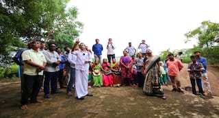 யானை மலை முதுகில் மெல்லிய பயணம்.. காற்றையும், மதுரையின் காட்சியையும் ரசித்த தொல்நடை குழு