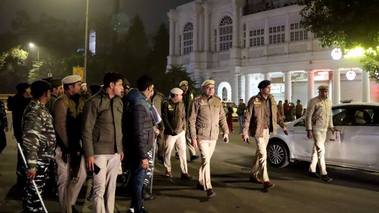 New Year 2025: Security Heightened In Delhi; Over 10,000 Officers On Duty, 31 Key Locations Identified