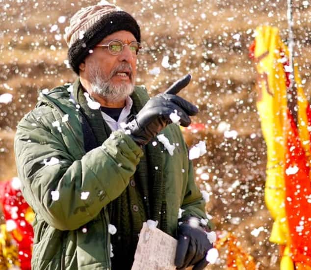 हालांकि, पहली बार उन्होंने कामयाबी का स्वाद 1986 में मिला जब उनकी हिट फिल्म अंकुश में लोगों ने उन्हें नोटिस किया. फिल्म में उनके सिग्नेचर स्टाइल को लोगों ने काफी सराहा. एक दशक तक कई फिल्मों में काम करने के बाद नाना पाटेकर को असली पहचान और कमर्शियल सक्सेस परिंदा, तिरंगा, क्रांतिवीर, अग्नि साक्षी, खामोशी और भूत जैसी फिल्मों से मिली. अग्नि साक्षी में बेस्ट सपोर्टिंग रोल के लिए उन्हें नेशनल अवॉर्ड भी मिला था.