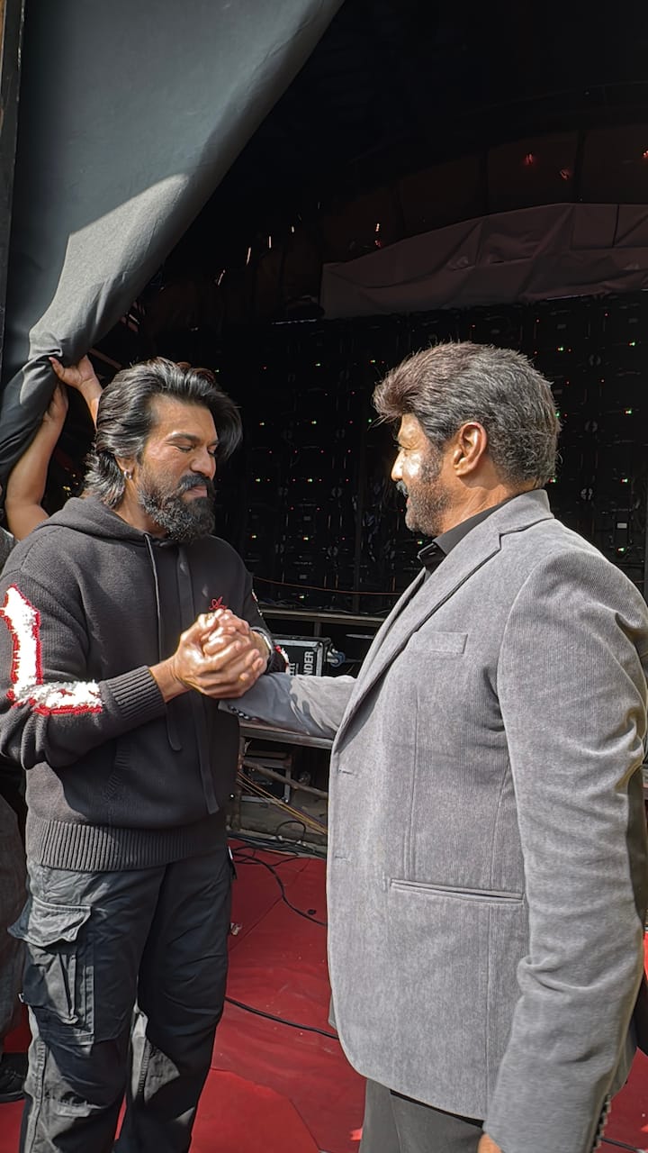 జనవరి 10న రిలీజ్ కాబోతోంది గేమ్ ఛేంజర్. ఈ సినిమా గురించి ఏం చెబుతాడు? మెగా vs అల్లు అని సాగుతున్న వివాదం గురించి ఏం మాట్లాడుతాడు? బన్నీ లేటెస్ట్ ఇష్యూ గురించి ఏమైనా రియాక్టవుతాడా? అనేది ఇంట్రెస్టింగ్..