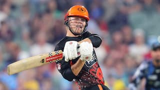 perth-scorchers-beat-adelaide-strikers-bbl-big-bash-league-2024-25-match-report-highlights-scorecard-record-broken-new-years-eve-viral-videos-watch