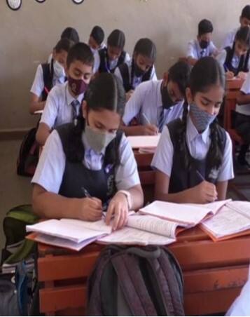 ਪੰਜਾਬ ਦੇ ਸਕੂਲਾਂ 'ਚ ਵਧਣਗੀਆਂ ਛੁੱਟੀਆਂ? ਜਾਣੋ ਕਿੰਨੇ ਦਿਨ ਰਹਿਣਗੇ ਬੰਦ...