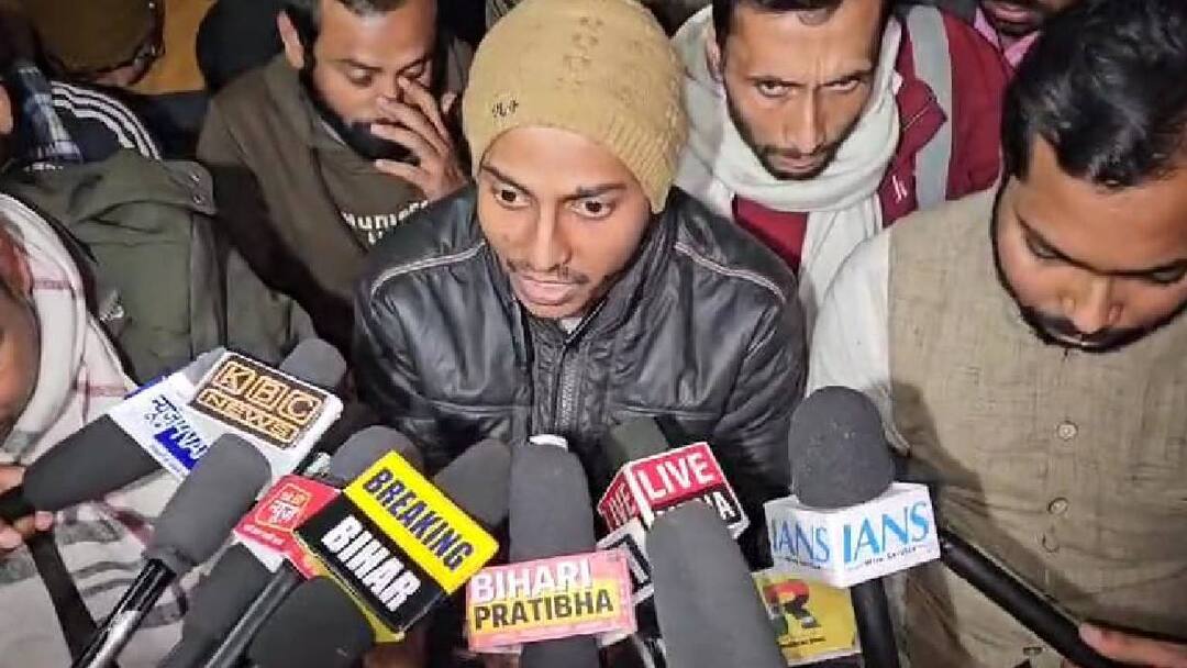 'हमारे पास पेपर लीक के सबूत, धमका रहा EOU', BPSC अभ्यर्थियों ने बताई 13 दिसंबर की सारी सच्चाई BPSC 70th PT exam candidates press conference in patna said Government should fulfill our five demands ANN 'हमारे पास पेपर लीक के सबूत, धमका रहा EOU', BPSC अभ्यर्थियों ने बताई 13 दिसंबर की सारी सच्चाई