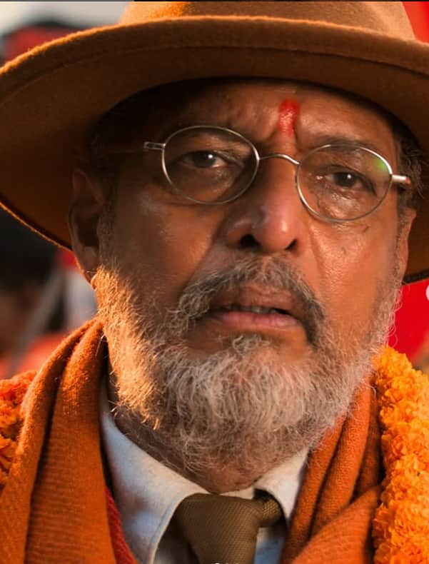 फिल्मों में उनकी डायलॉग डिलीवरी, हाथों के एक्सप्रेशन और गुस्सैल हावभाव ने उन्हें कई बार पुलिस इंस्पेक्टर के रौल में फिट बैठाया. एक वक्त था जब उनके बोले डायलॉग्स लोग कॉपी किया करते थे. इसी तरह उन्होंने वेलकम में उदय शेट्टी का रोल भी ऐसा किया जो उनके कॉमिक जॉनर की रेंज को बताता है. टैक्सी नंबर 9211, शागिर्द, अब तक छप्पन में नाना पाटेकर की एक्टिंग लाजवाब है.