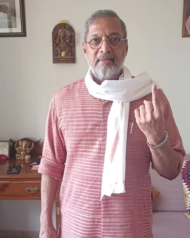 नाना पाटेकर ने 2016 में एक मराठी फिल्म नटसम्राट की थी. इस फिल्म में उनकी एक्टिंग लोग आज भी याद करते हैं. ये क्लासिक फिल्म है. विक्रम गोखले और मेधा मांजेकर जैसे मराठी दिग्गजों से सजी इस फिल्म में नाना पाटेकर ने परिवार, पत्नी, बच्चों के बीच एक रिटायर शख्स का रोल किया है.