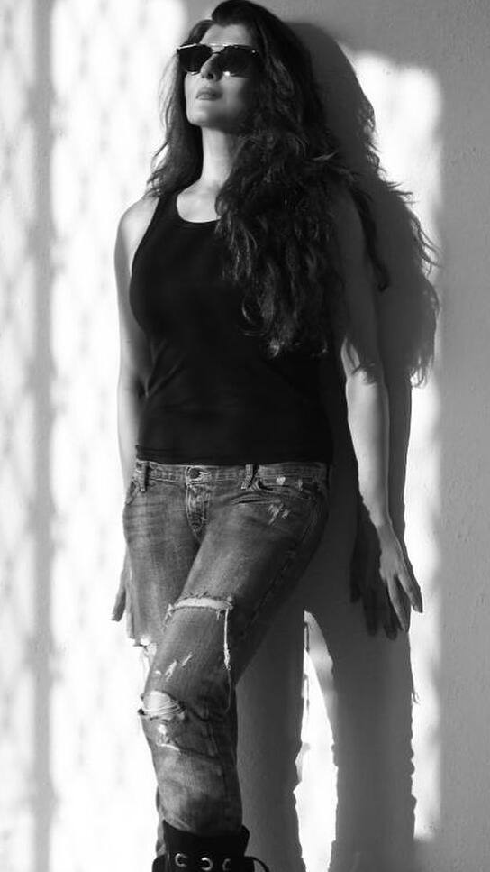 एक्स गर्लफ्रेंड का खुलासा- कंट्रोल करते थे सलमान, नहीं थी छोटी ड्रेस पहनने की इजाजत