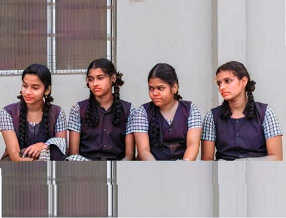 Half Yearly Exam Leave Holidays extended For Schools School Education Department Half Yearly Leave: அரையாண்டு விடுமுறை நீட்டிப்பு? தள்ளிப்போகும் பள்ளிகள் திறப்பு? வெளியான தகவல்
