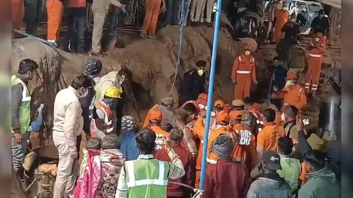 Rajasthan 3 Year Old child Stuck In Borewell For 10 Days Dies Hours After Rescue 10 நாள்கள் திக் திக்! போர்வெலில் சிக்கி தவிப்பு.. மீட்கப்பட்ட உடனே குழந்தை பரிதாப மரணம்!