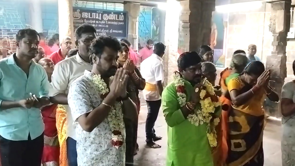 New Year 2025: ஆங்கிலப் புத்தாண்டு பிறப்பு ... கோயில்களில் பிரபலங்கள் சாமி தரிசனம்