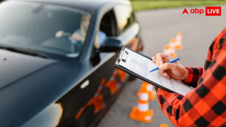 Driving Licence: पहले होता ये था कि ड्राइविंग टेस्ट में फेल हो जाने के बाद आपको 1 सप्ताह के अंदर फिर से आवेदन करना होता था, लेकिन अब ऐसा करने की जरूरत नहीं है.