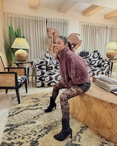 Shehnaaz Gill Slays In Chic Look As She Extends New Year Wishes; SEE PICS