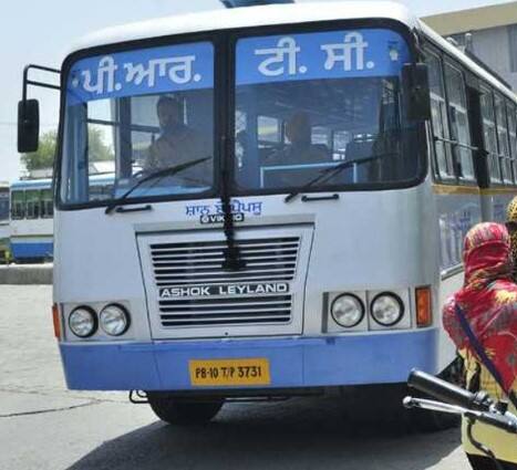 ਇਸੇ ਲੜੀ ਤਹਿਤ ਬੀਤੇ ਮਹੀਨੇ ਜਲੰਧਰ ਡਿਪੂ 1 ਅਤੇ 2 ਦੇ ਮੁਲਾਜ਼ਮਾਂ ਨੇ ਕੈਬਨਿਟ ਮੰਤਰੀ ਮਹਿੰਦਰਾ ਭਗਤ ਅਤੇ ਦੋਆਬੇ ਦੇ ਵੱਖ-ਵੱਖ ਵਿਧਾਇਕਾਂ ਨਾਲ ਉਨ੍ਹਾਂ ਦੀ ਰਿਹਾਇਸ਼ ’ਤੇ ਮੁਲਾਕਾਤ ਕੀਤੀ। ਕੈਬਨਿਟ ਮੰਤਰੀ ਦੀ ਰਿਹਾਇਸ਼ ’ਤੇ ਪੁੱਜੇ।