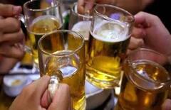 નવા વર્ષની ઉજવણીમાં આટલા હજાર કરોડનો દારૂ પી જાય છે દુનિયાભરના લોકો, જાણો આંકડાઓ