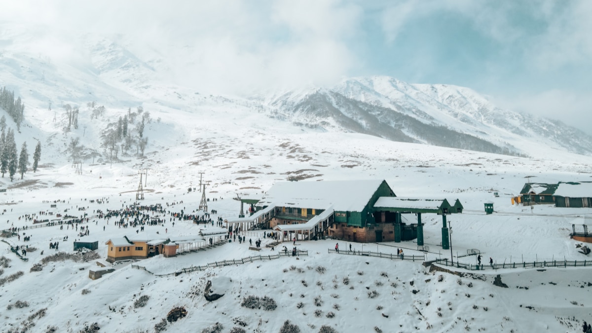 From Ladakh To Rishikesh: Top Places In North India To Visit During Winter Vacations