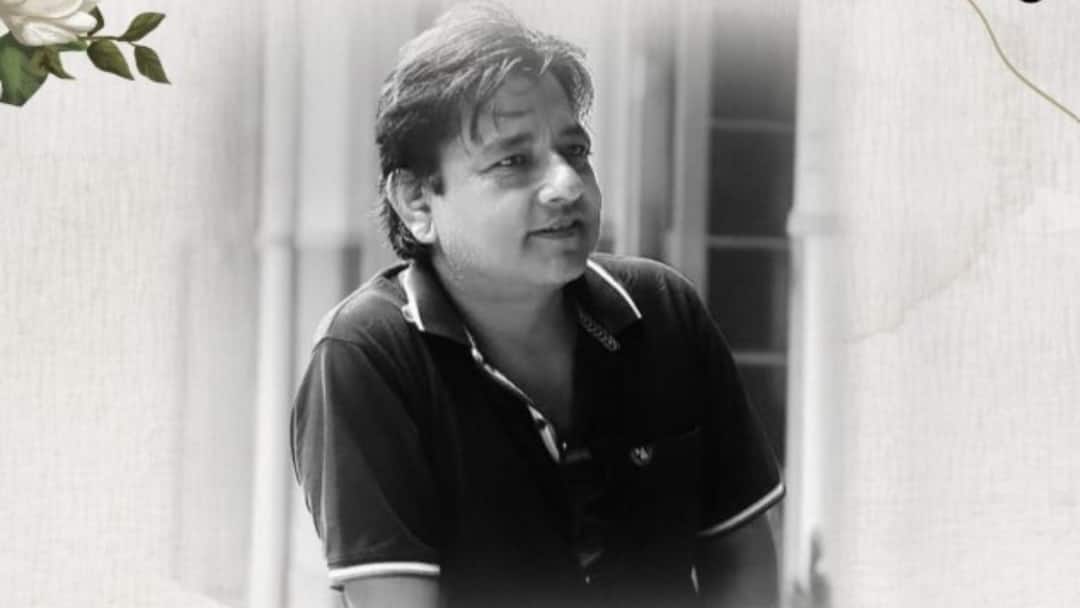 Renowned Bengali Filmmaker Arun Roy Passes Away At 56 Renowned Bengali Filmmaker Arun Roy Passes Away At 56 Renowned Bengali Filmmaker Arun Roy Passes Away At 56