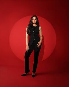 Rukmini Vasanth: బాస్ లేడీలా రుక్మిణి భలే ఉంది కదా... ఎన్టీఆర్ సినిమాలో ఈ లుక్ ఉంటుందంటావా?