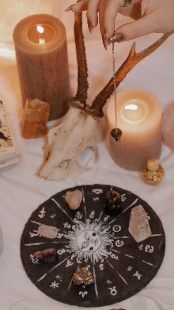 Horoscope Tomorrow Prediction, January 4: See What The Stars Have In Store - Predictions For All Zodiac Signs