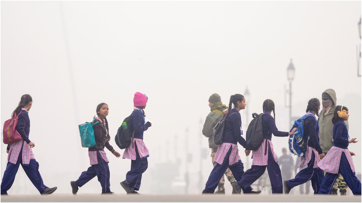 Delhi Weather Update: दिल्ली पर छाया रहा घना कोहरा, कल कैसा रहेगा मौसम?