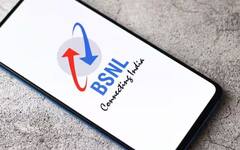 BSNL ਨੇ ਕਰਵਾਈ ਗਾਹਕਾਂ ਦੀ ਮੌਜ ! 3 ਰੁਪਏ ਪ੍ਰਤੀ ਦਿਨ ਤੋਂ ਘੱਟ 'ਤੇ ਮਿਲੇਗੀ 300 ਦਿਨਾਂ ਦੀ ਵੈਧਤਾ