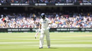 India lost early wickets against australia in 5th test held at sydney