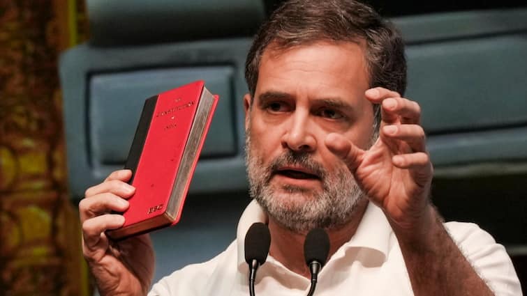 Why Rahul Gandhi not campaigning in Delhi elections Till now supriya shrinate gave answer Delhi Election: दिल्ली चुनाव में प्रचार क्यों नहीं कर रहे राहुल गांधी? सामने आई ये बड़ी वजह