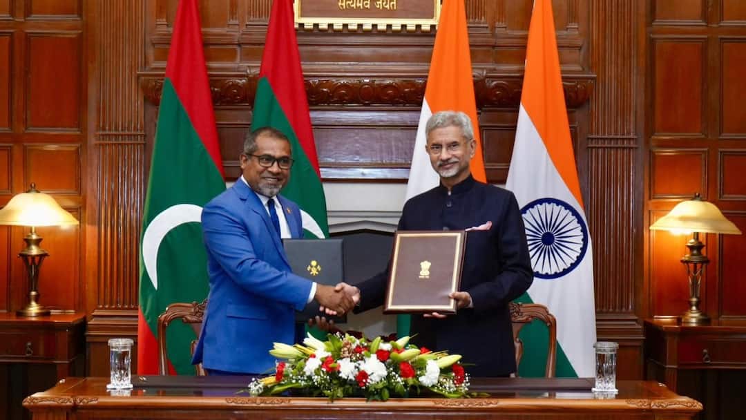 India Maldives Bilateral ties maritime security trade and investment S jaishankar Abdullah Khaleel 'भारत हमेशा मालदीव के...', विदेश मंत्री एस जयशंकर का बयान सुन चीन को लग जाएगी मिर्ची