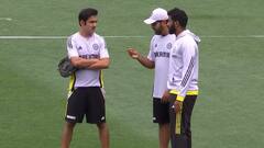 आपसी कलह की अटकलों के बीच पहली बार बात करते दिखे रोहित-गंभीर