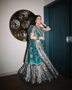 शाइनी लहंगा पहने खूब इतराईं हानिया आमिर, घूम-घूमकर दिए पोज, तस्वीरें वायरल