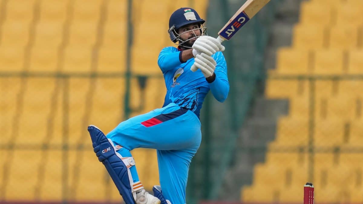 Shreyas Iyer: श्रेयस अय्यर का विस्फोटक शतक, मुंबई को दिलाई एकतरफा जीत, चैंपियंस ट्रॉफी के लिए जगह पक्की?