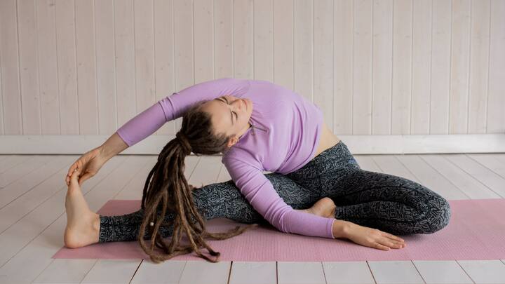 3. Enhances Respiratory Function: Yoga helps in improving respiratory function by enhancing lung capacity. It also promotes efficient oxygen exchange and strengthens respiratory muscles. Regular practices of Pranayam can help regulate breathing patterns and support overall respiratory health. (Image Source: Canva)