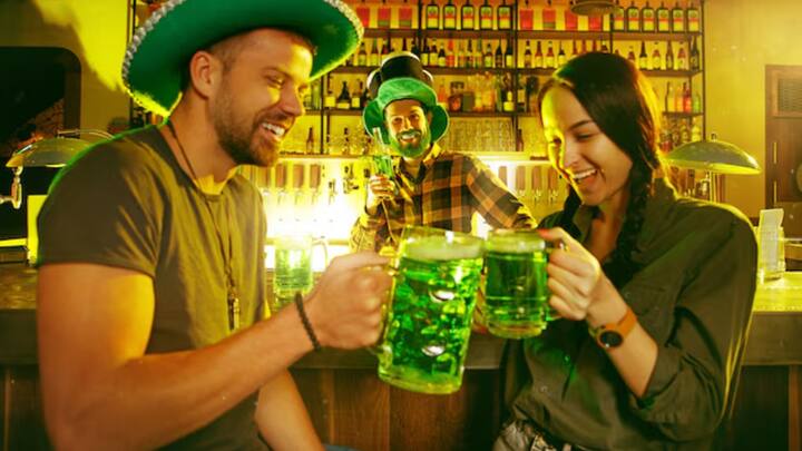 21 साल के कांथी को 20 मिनट में 2 विस्की की बोतलें पीने के लिए 75 हजार 228 रुपये मिलने थे. क्रिसमस की रात थी, और पार्टी अपने चरम पर थी. यहां कांथी को 350 ML  की एक बोतल पीने के लिए 10000 थाई बहत ऑफर किए गए, जिसके बदले उन्होंने 20 मिनट में 650 ML विस्की पीना सही समझा.