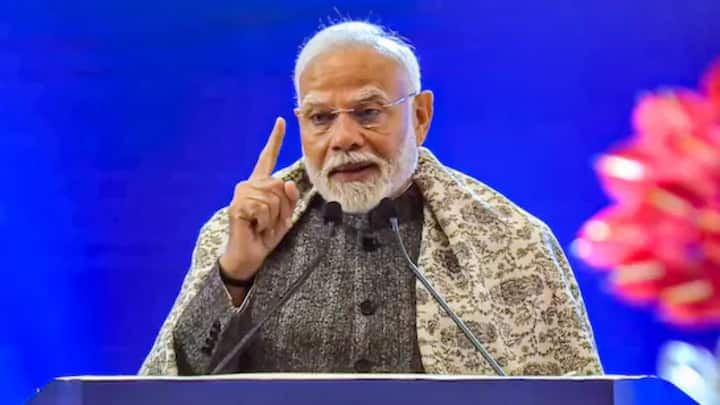 इसके अलावा बात की जाए तो कई राज्य सरकारों को केन्द्र सरकार की ओर से फंड भी दिया जाता है. सरकार उस फंड का इस्तेमाल भी इन योजनाओं में आर्थिक राशि वितरित करने के लिए करती है.