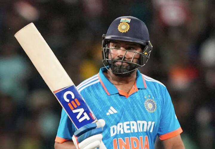 ਰੋਹਿਤ ਸ਼ਰਮਾ ਨੇ ਸਿਰਫ ਇਕ ਸੈਂਕੜਾ ਲਗਾਇਆ ਹੈ। ਉਹ ਇਸ ਸੂਚੀ 'ਚ 26ਵੇਂ ਸਥਾਨ 'ਤੇ ਹੈ।