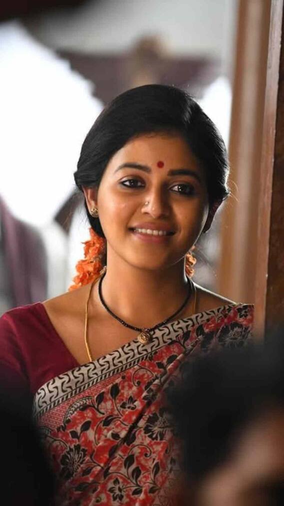 'గేమ్ ఛేంజర్' అంజలికి ప్లస్సా - మరో సదా అవుతుందా!