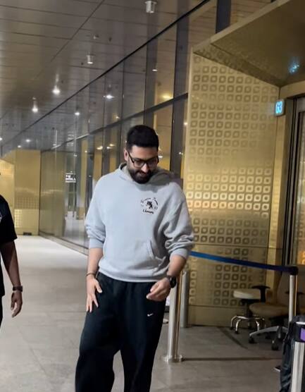 अभिषेक बीवी और बेटी संग कहीं बाहर न्यू ईयर सेलिब्रेट कर मुंबई लौटे हैं.