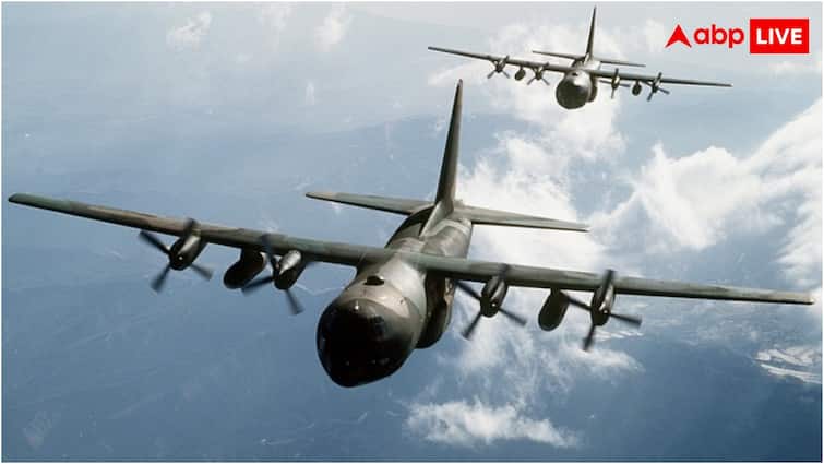 Bomber aircraft Features Why planes that drop bombs on enemy special and why they called bombers दुश्मन देशों पर बम बरसाने वाले प्लेन क्यों होते हैं खास, जानें क्यों कहलाते हैं बॉम्बर 
