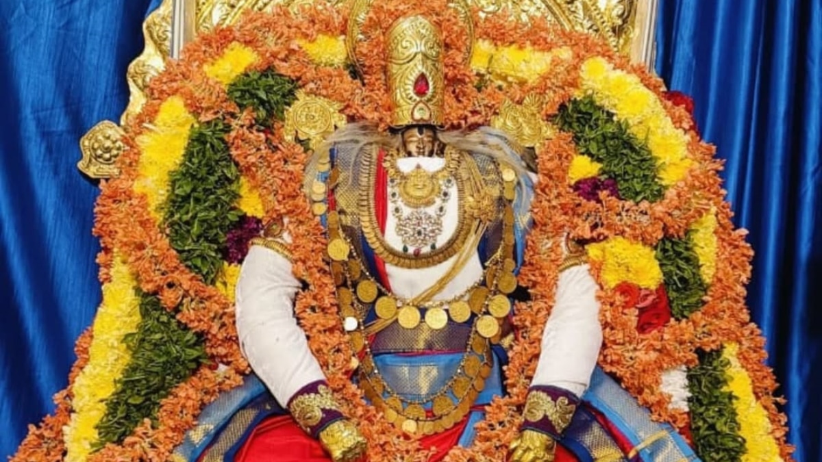 Seetha Ramachandra Swamy: భద్రాచలంలో ఘనంగా వైకుంఠ ఏకాదశి అధ్యయనోత్సవాలు.. దశావతారాల్లో భాగంగా శనివారం వామన అవతారం!