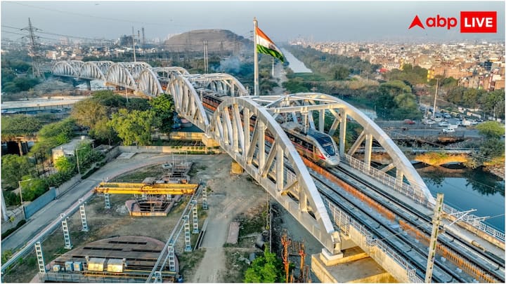 Delhi Meerut Namo Bharat Train: दिल्ली-मेरठ नमो भारत ट्रेन अभी साहिबाबाद और मेरठ साउथ के बीच 42 किलोमीटर के कॉरीडोर पर ऑपरेशनल है. कल शाम 5 बजे से यह ट्रेन न्यू अशोक नगर स्टेशन से भी चलेगी.