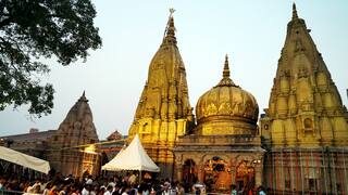 काशी विश्वनाथ मंदिर में पुजारियों की सैलरी जानकर उड़ जाएंगे होश! हर महीने मिलते हैं इतने रुपये