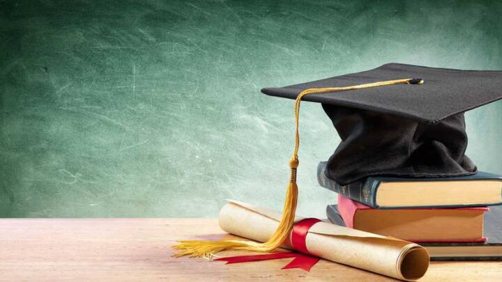 आज के समय में हर चीज में महंगाई बढ़ती जा रही है. बच्चों की पढ़ाई भी काफी महंगी होती जा रही है. उसके लिए भी अब काफी पैसों की जरूरत पड़ती है. इसलिए जरूरी है कि आप बच्चों को अच्छी शिक्षा मुहैया करवाने के लिए पहले ही तैयारी करके चलें.