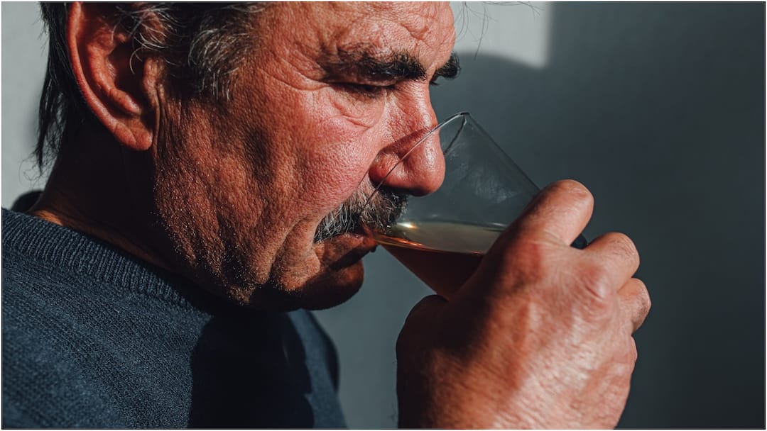 Reasons Why Diabetic Persons Should Avoid Alcohol Intake Know Risk Factors Diabetes vs Alcohol : డయాబెటిస్ ఉన్నవారు ఆల్కహాల్ ఎందుకు తాగకూడదో తెలుసా? తాగితే కలిగే అనర్థాలివే