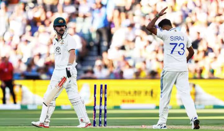 ਸਭ ਤੋਂ ਪਹਿਲਾਂ ਐਡੀਲੇਡ 'ਚ ਖੇਡੇ ਗਏ ਪਿੰਕ ਬਾਲ ਟੈਸਟ ਦੌਰਾਨ ਮੁਹੰਮਦ ਸਿਰਾਜ ਅਤੇ ਟ੍ਰੈਵਿਸ ਹੈੱਡ ਵਿਚਾਲੇ ਸ਼ਬਦੀ ਜੰਗ ਦੇਖਣ ਨੂੰ ਮਿਲੀ। ਸਿਰਾਜ ਨੇ ਹੈੱਡ ਨੂੰ ਯਾਰਕਰ ਮਾਰ ਕੇ ਬਾਹਰ ਭੇਜਿਆ, ਜਿਸ ਦਾ ਹੈੱਡ ਨੇ ਵੀ ਗੁੱਸੇ ਨਾਲ ਜਵਾਬ ਦਿੱਤਾ।