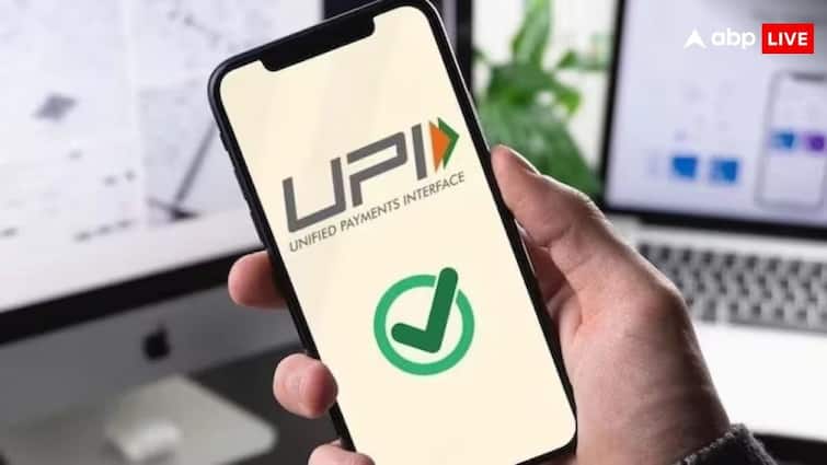 Credit Line on UPI Feature know how you can use it is there any charges for this service check the details यूपीआई में क्या है क्रेडिट लाइन फीचर, जानें कितनी महंगी पड़ती है यह सर्विस?