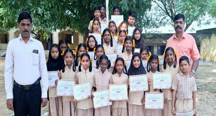 tamil was easy to study school students are amazing in archeology tnn Madurai : ”தமிழி படிக்க எளிமையாக இருந்தது”  - பள்ளி மாணவர்கள் தொல்லியலில் அசத்தல் !