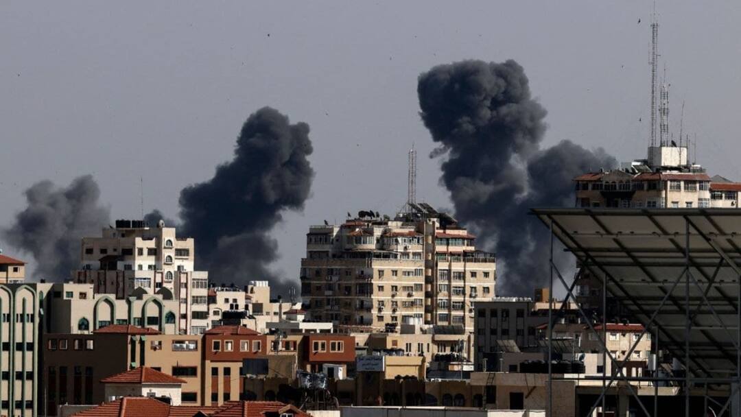 WHO Accuses Israeli Military Of 'Attacking' Staff Residence, Warehouse In Gaza Amid Ceasefire Push WHO Accuses Israeli Military Of 'Attacking' Staff Residence, Warehouse In Gaza Amid Ceasefire Push