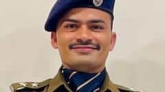 Success Story: গ্রামের স্কুল থেকে সোজা ফ্রান্সে পড়ার সুযোগ; ৩০ লাখের চাকরি ছেড়ে এখন সফল IPS কৃষ্ণকুমার