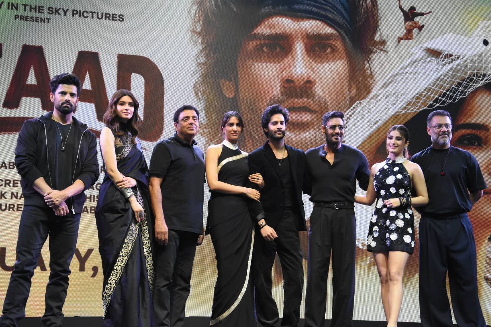 Azaad Trailer: डाकू नहीं बागी बने अजय देवगन, ट्विस्टेड है अमन देवगन और राशा थडानी की केमिस्ट्री, देखें ट्रेलर