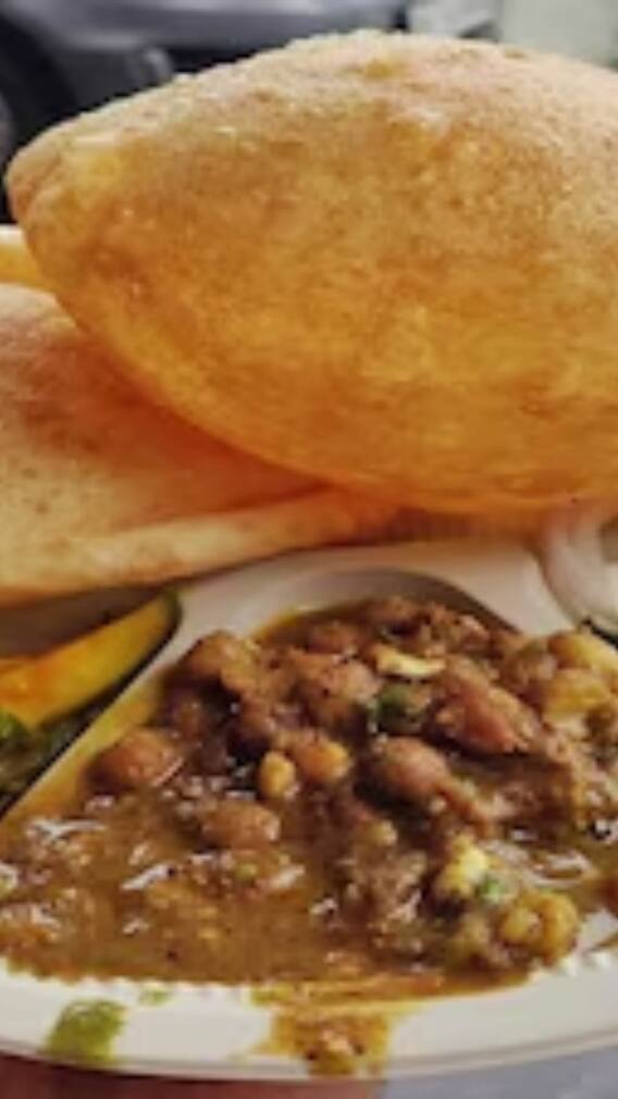 लाजपत नगर के सेंट्रल मार्केट में इन 5 स्वादिष्ट फूड स्पॉट्स को न करें मिस